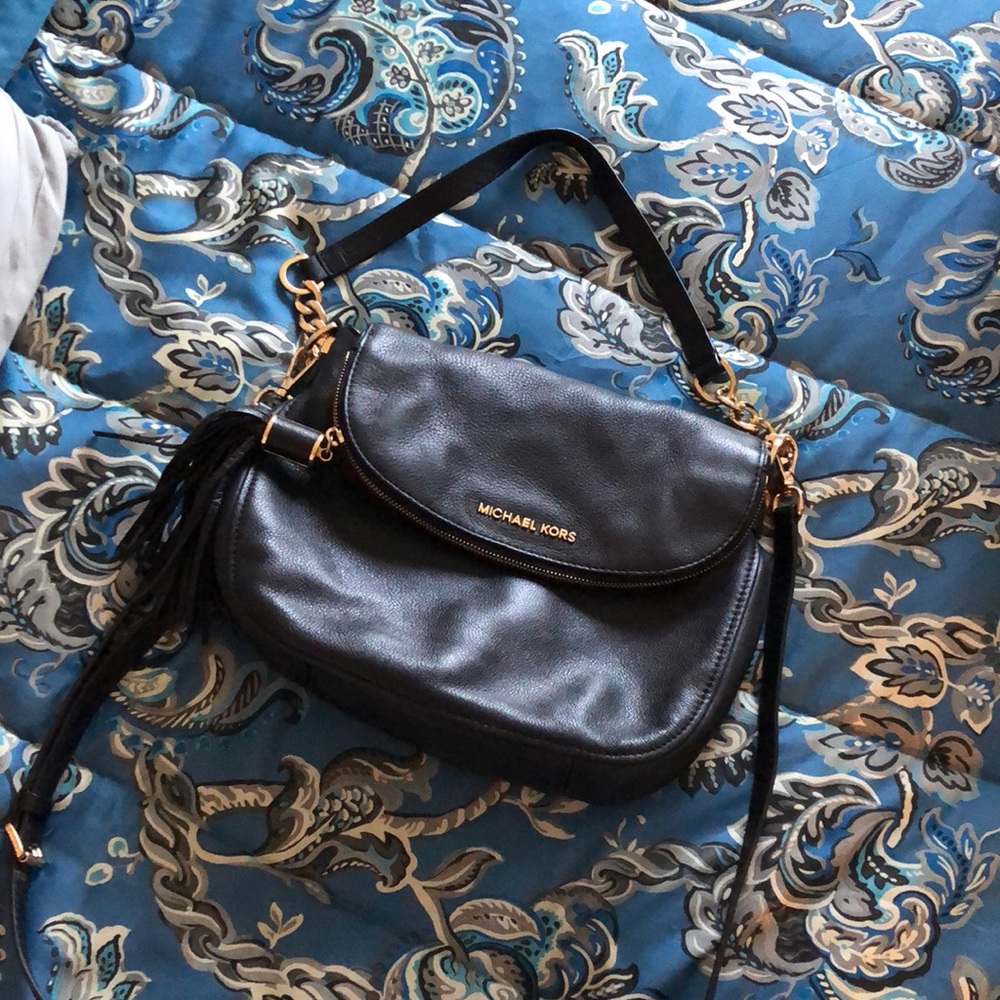 Michael Kors crossbody purse
